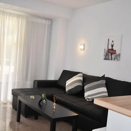 Camelias Ci17 Apartment *